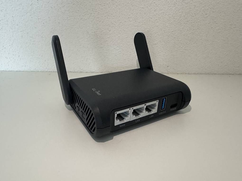 Modems & Router: Travel Router GL.inet Slate Plus GL-A1300 – Gebraucht aus Zürich von der_kay 2