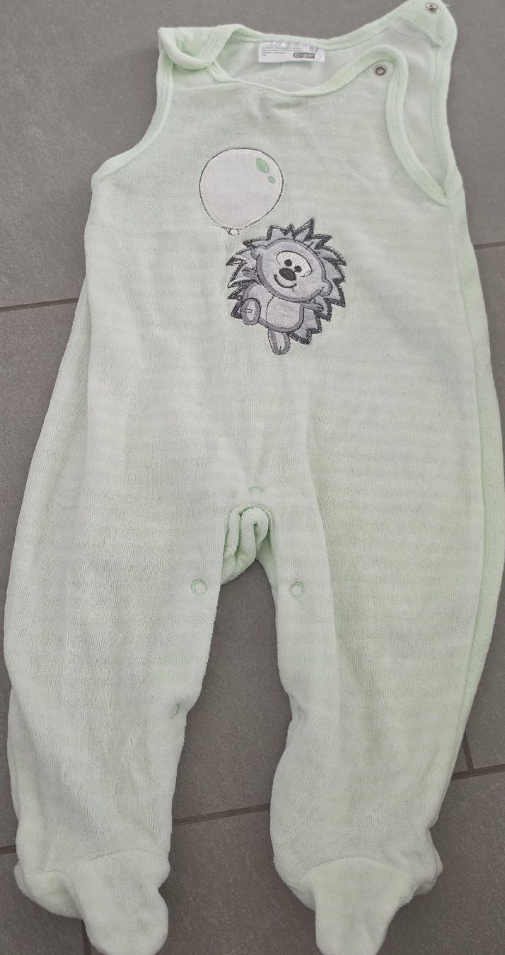 Pigiama & Simili: 62 Baby Strampler  – Usato da Fislisbach venduto da Andreafa