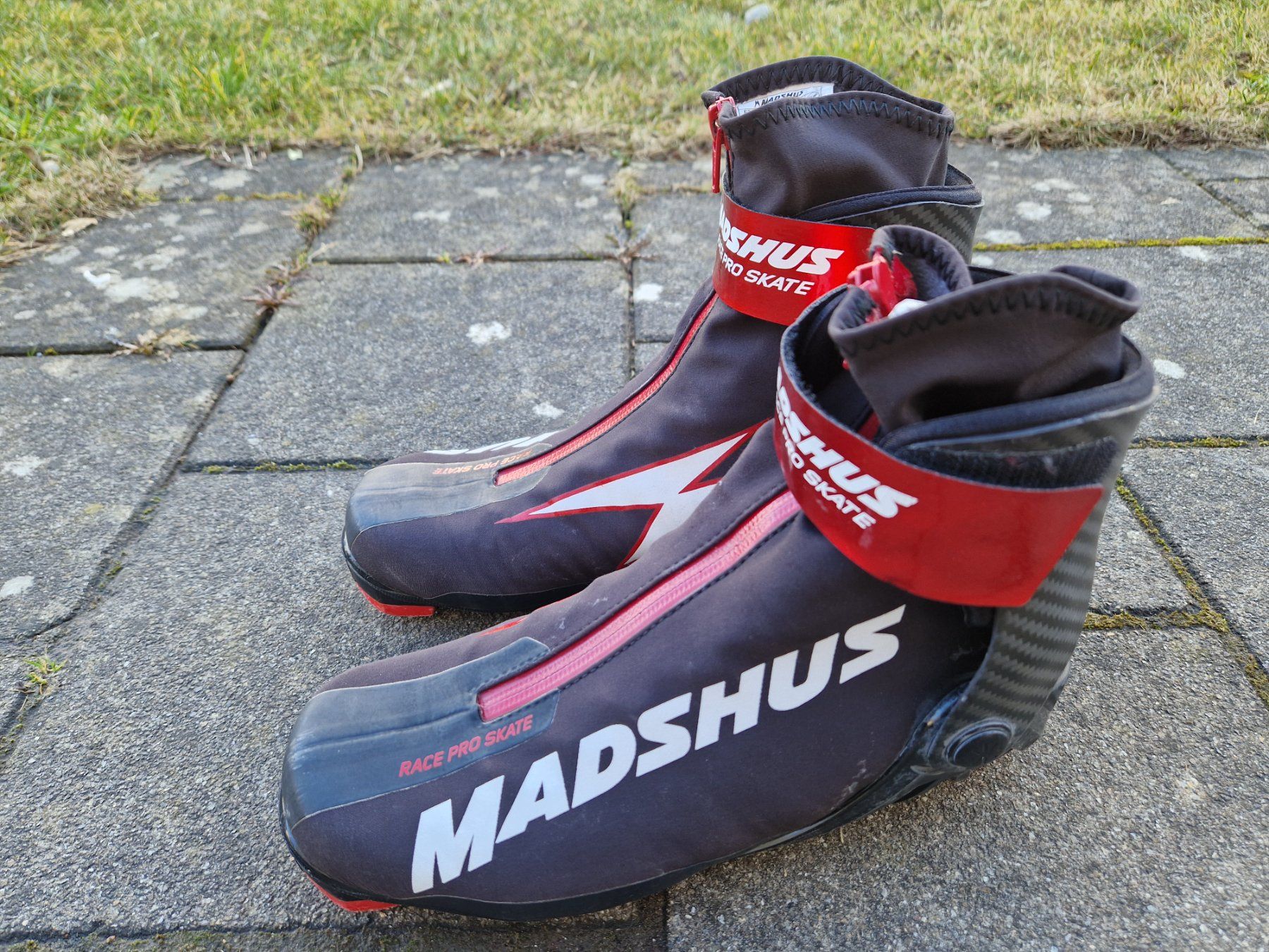 Madshus Scarpe da uomo: Madshus Langlaufschuh Skating – Usato da Schliern b. Köniz venduto da Claudia4