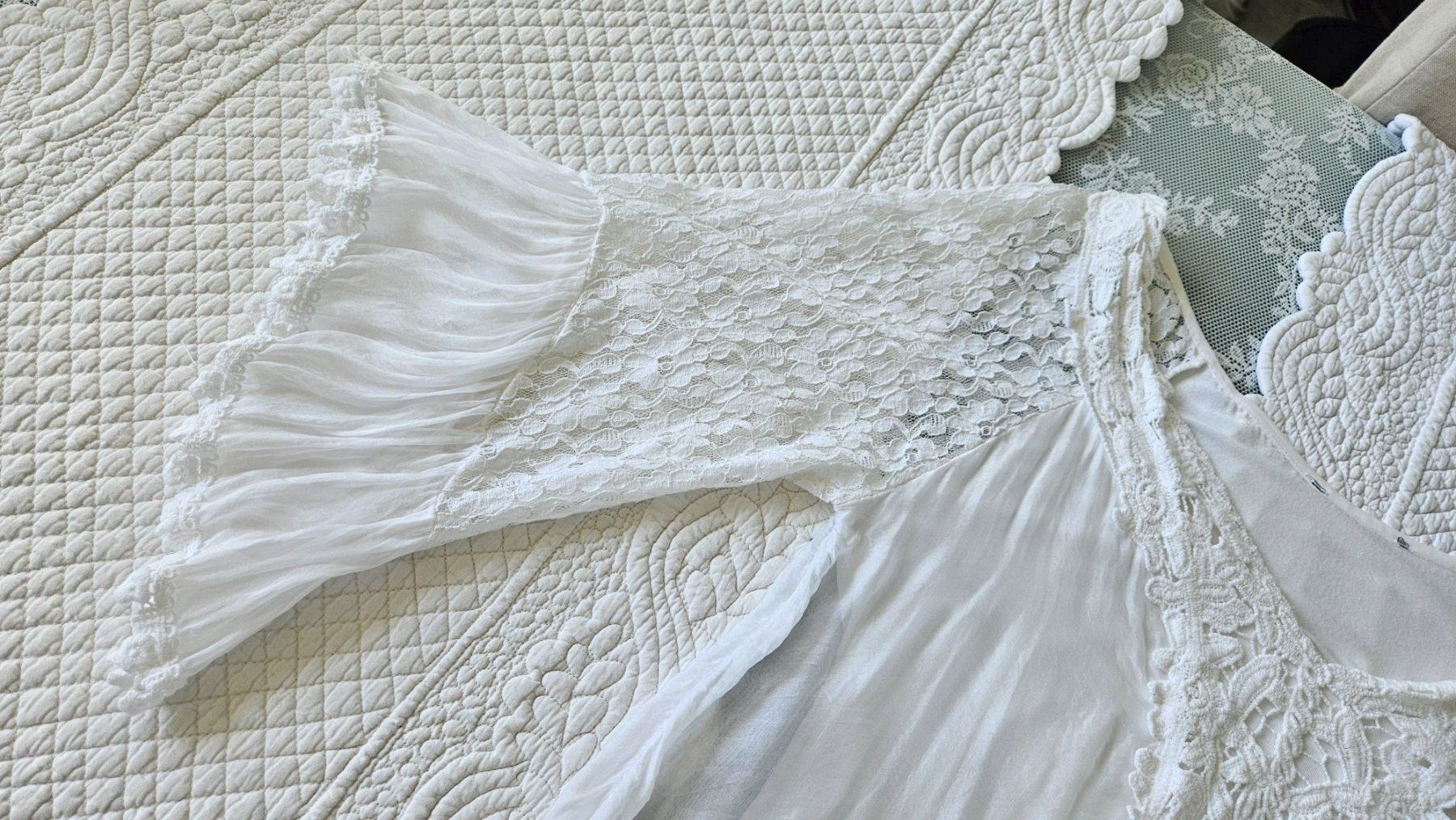 Tuniques: Bluse Gr. L / 40 mit Seide Tunika Weiss Spitze – D'occasion à Gossau ZH par fashiontwo 2