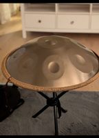 Handpan Instrument mit Tasche und Stativ