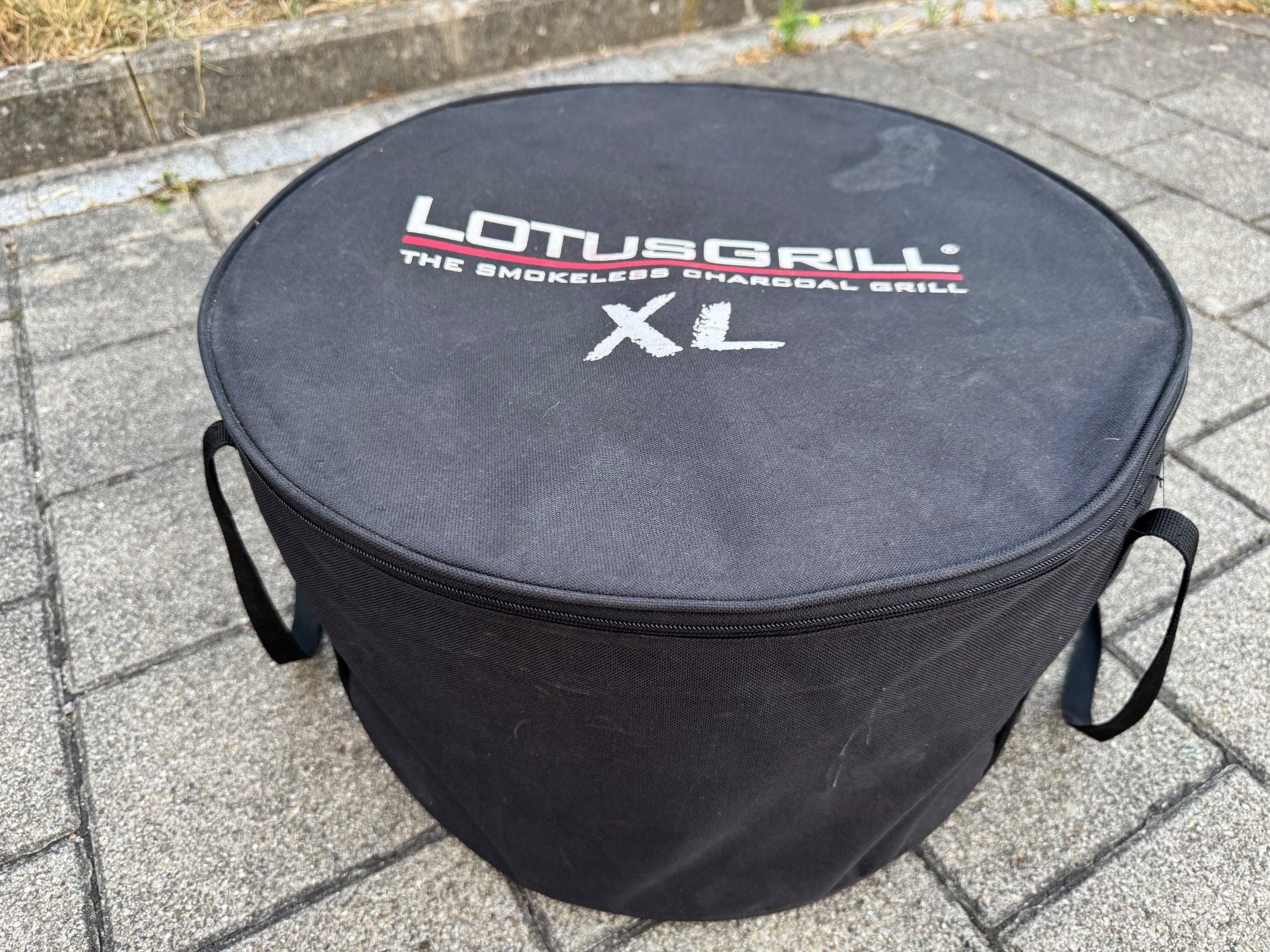 Lotusgrill Griglie: Lotus Grill XL mit Tragetasche – Usato da Sissach venduto da Sinom 4