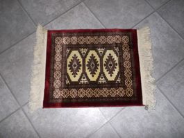 Neuer Teppich 55 x 45 cm
