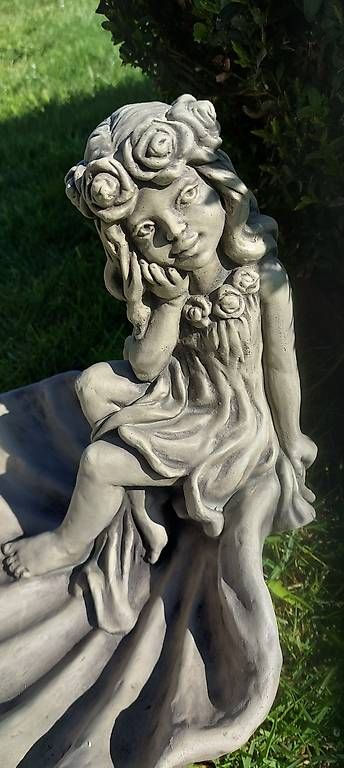 Sculture & Statue: Vogeltränke  Rosenmädchen – Usato da Mauensee venduto da Priska7896