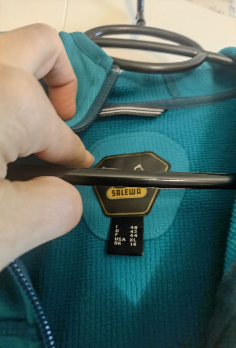 Salewa Giacche: Salewa Jacke – Usato da Kleinlützel venduto da Haras12 4