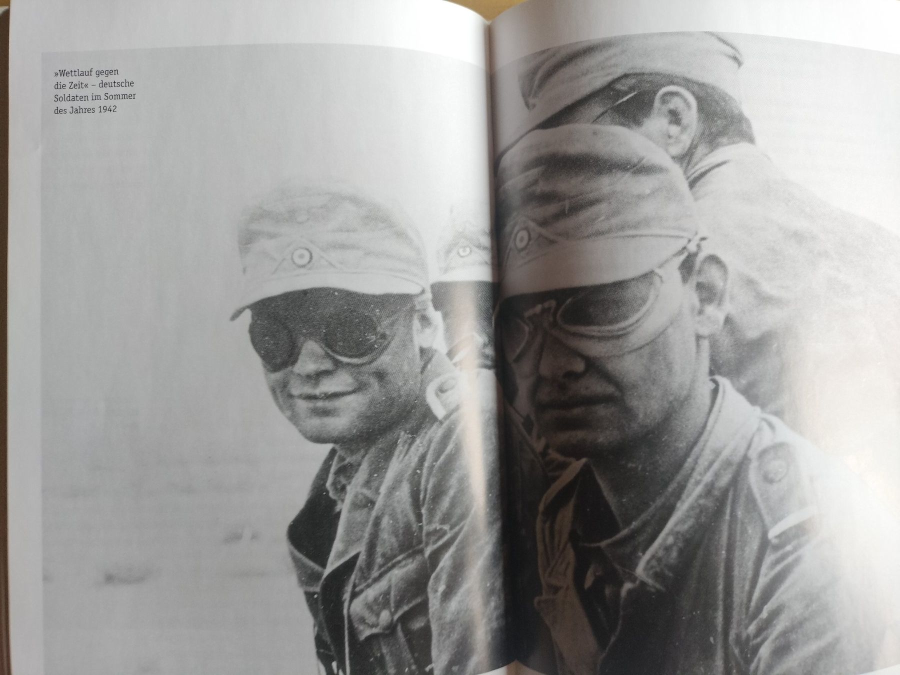 Bücher: Armee Militär Weltkriegs Buch – Gebraucht aus Schwanden Sigrisw von len_9yqg 5