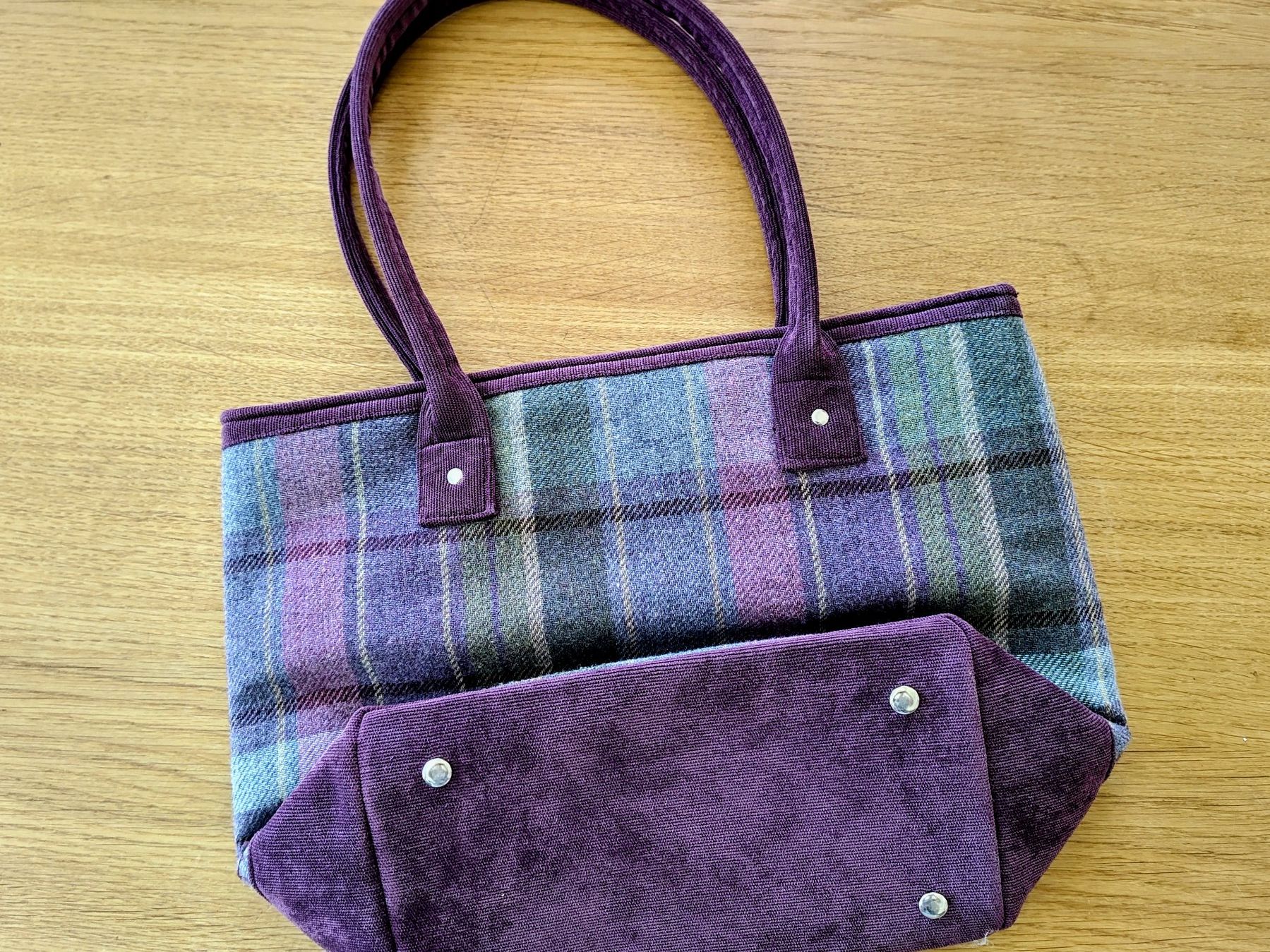Borse da donna: Handtasche "Schottland" – Usato da Winterthur venduto da hel_p7zl 1