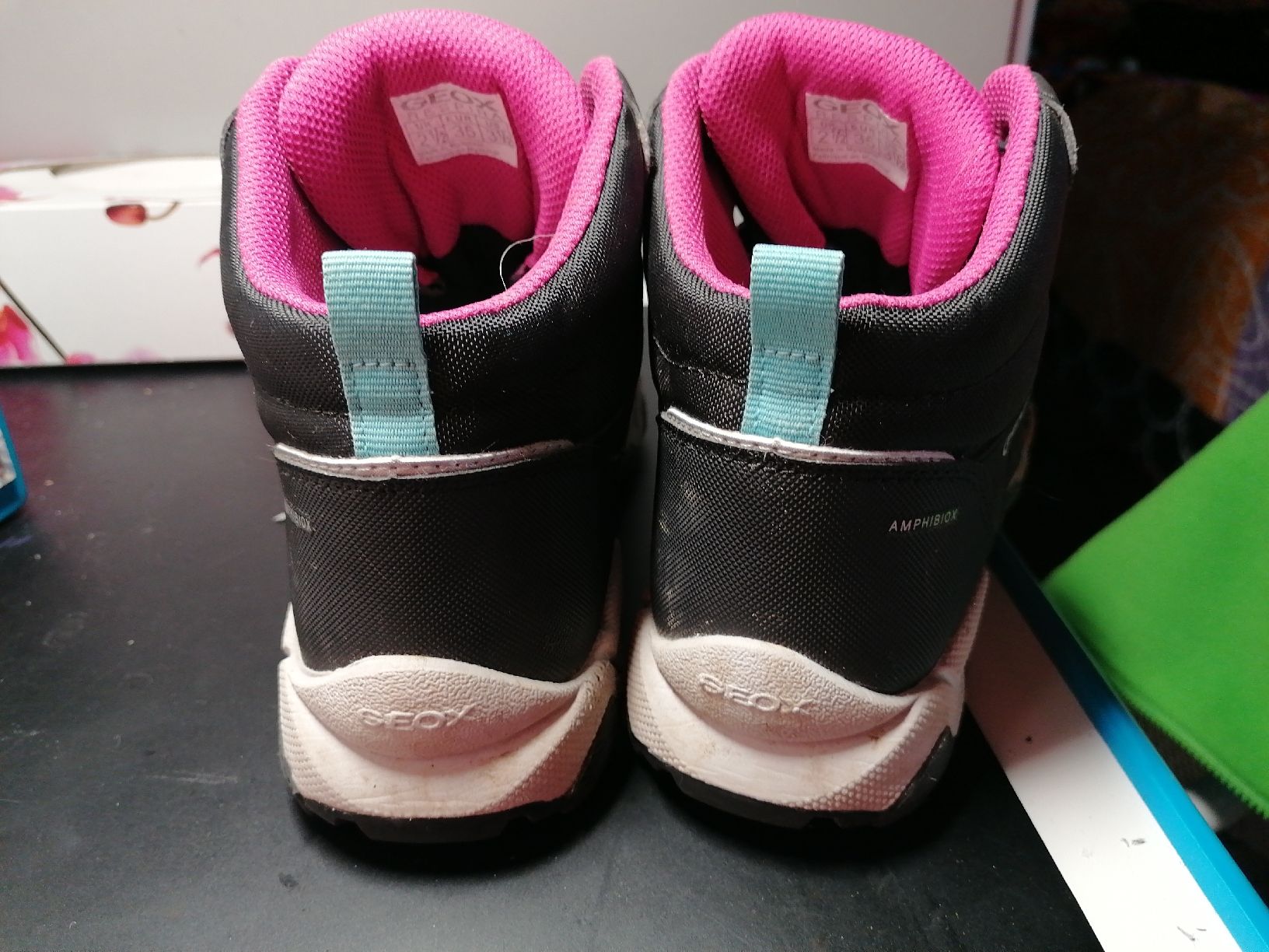 Scarpe da uomo: Geox chaussures de randonnée gr 35 – Usato da Bassecourt venduto da Adeli16 2
