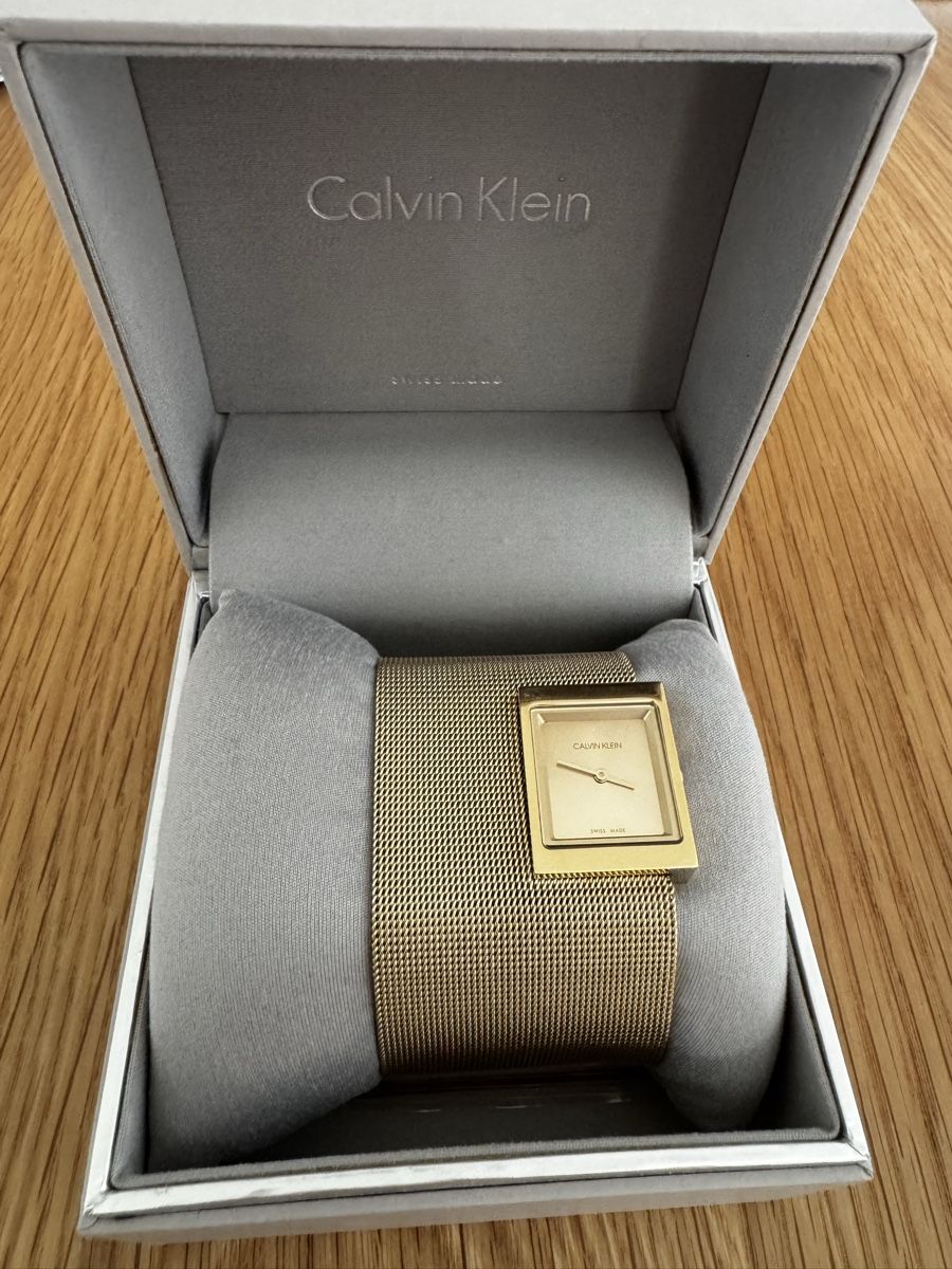 Calvin Klein Montres: Montre Calvin Klein – Neuf avec emballage d'origine à La Chaux-de-Fonds par Ma_rine23