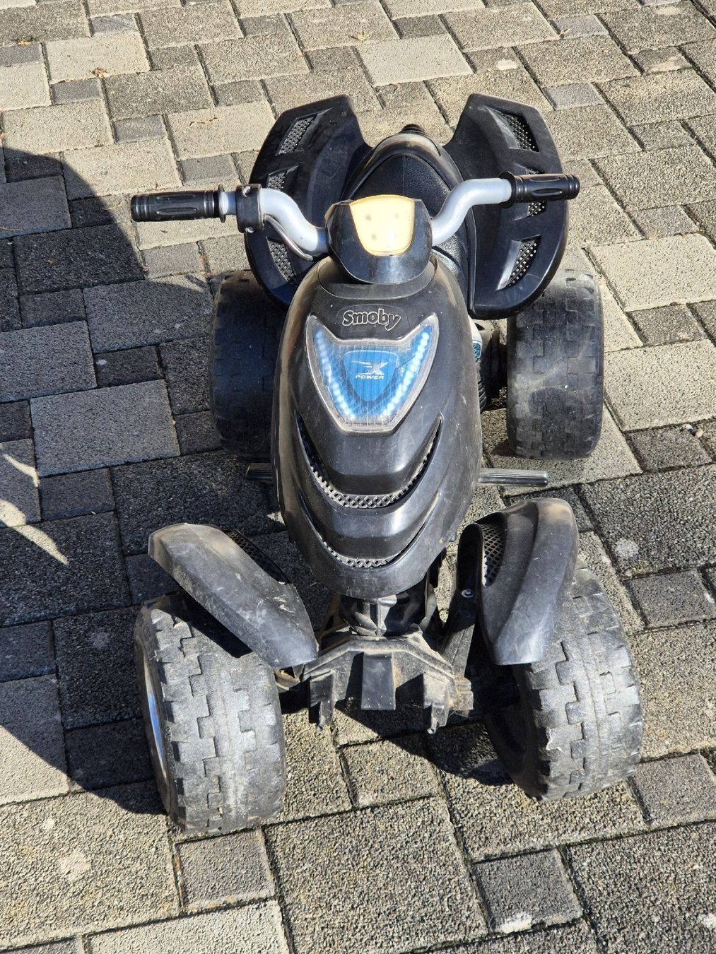 Véhicules pour enfants: Smoby Kinder Quad schwarz gebraucht – Défectueux à Hottwil par sym_fz9s 1