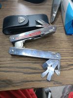 Victorinox Swiss Tool Multitool mit Lederetui guter Zustand