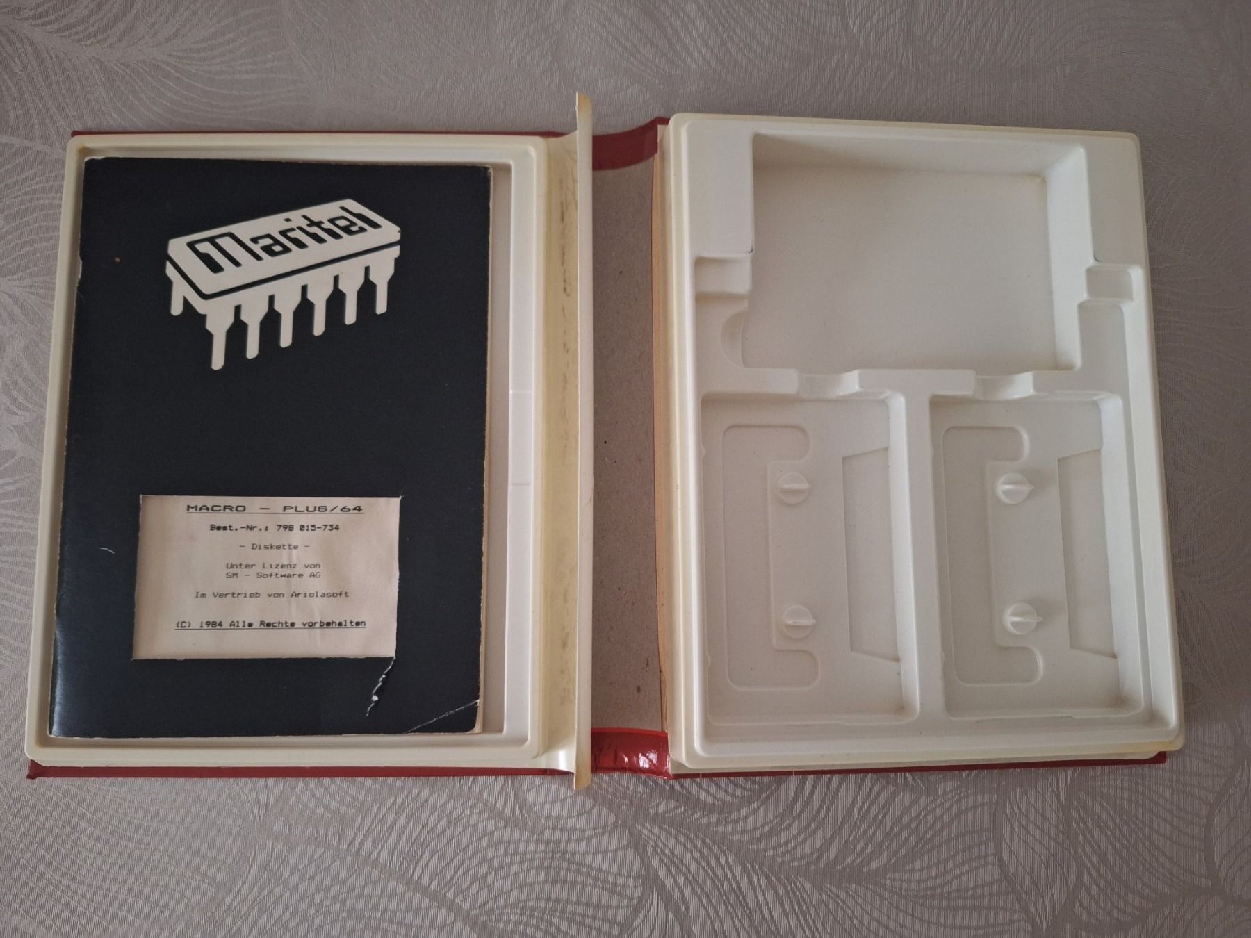 Libri: Commodore 64 Macro - Plus Diskette fehlt – Difettoso da Zürich venduto da Lemon007 1