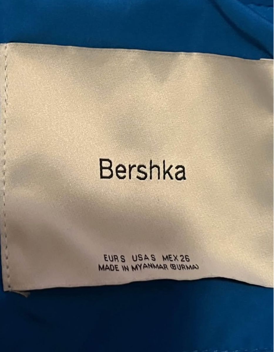 Bershka Giacche: Damen Jacke Bershka Gr. S – Nuovo (secondo la descrizione) da Knonau venduto da Gysii 3