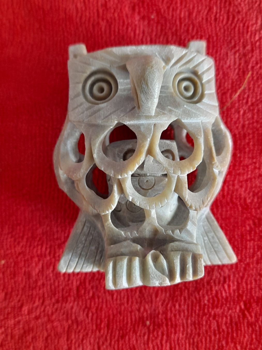 Statuette: Dekorative Eule aus Stein, Handarbeit, Top Zustand! – Usato da Winterthur venduto da Ufff512