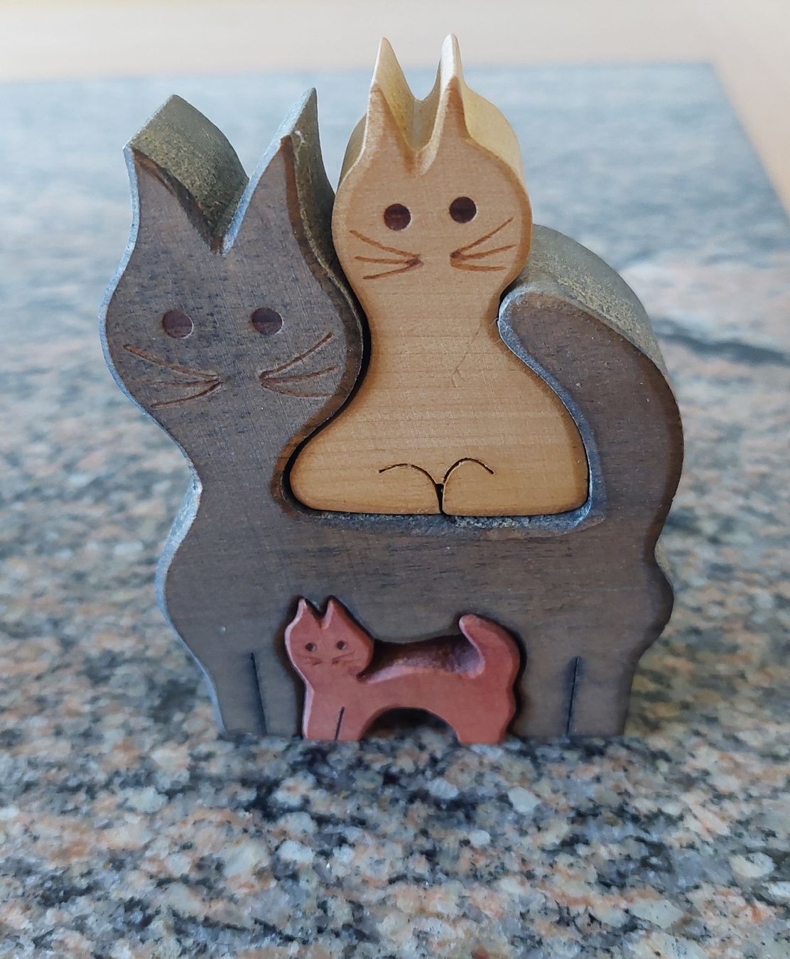 Tutte le decorazioni: Holz Puzzle zur Dekoration – Usato da Zizers venduto da Pinot55 3