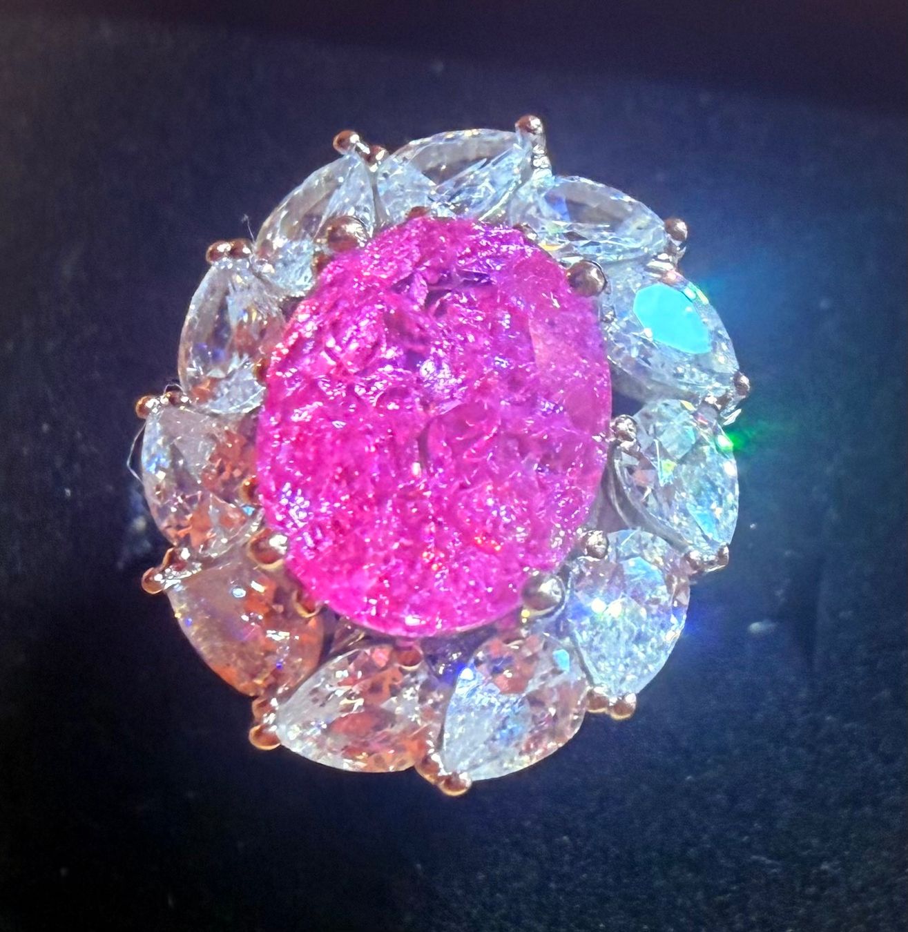 Bagues: Bague Saphir Rose – Neuf avec emballage d'origine à St-Maurice par Sandrinette123