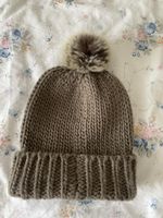 Knitted Beanie Hat with PomPom - One Size - Winter!