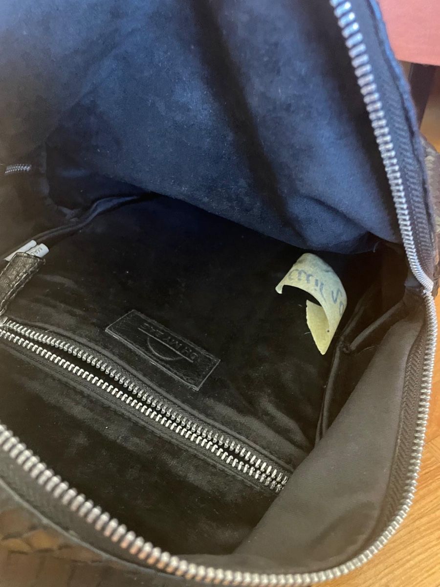 Zaini: Sac à dos en cuir – Usato da Dully venduto da IrinaA21 3