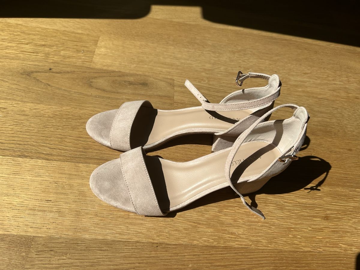 Anna Field Scarpe da donna: Riemensandlette light pink – Usato da Lenzburg venduto da Yvonne24 2
