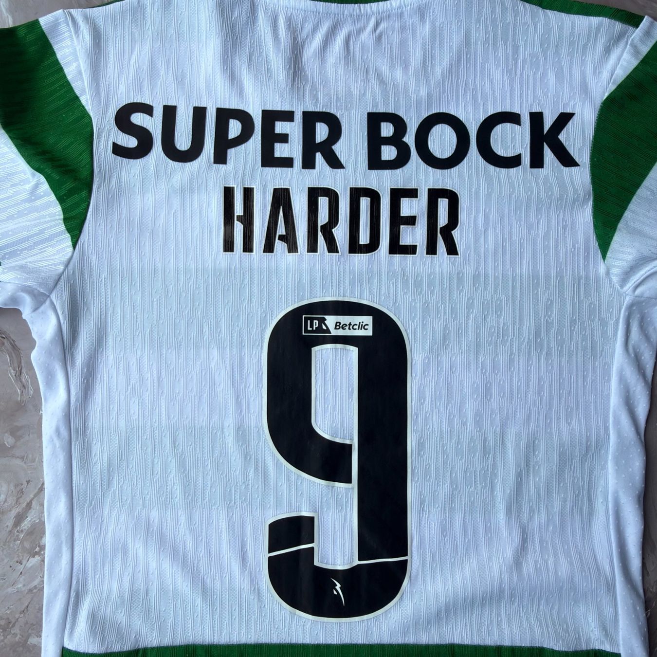 Canottiere & Pantaloni: Maillot Supporter Sporting CP Domicile – Usato da Thônex venduto da Suisse.Shopping 3
