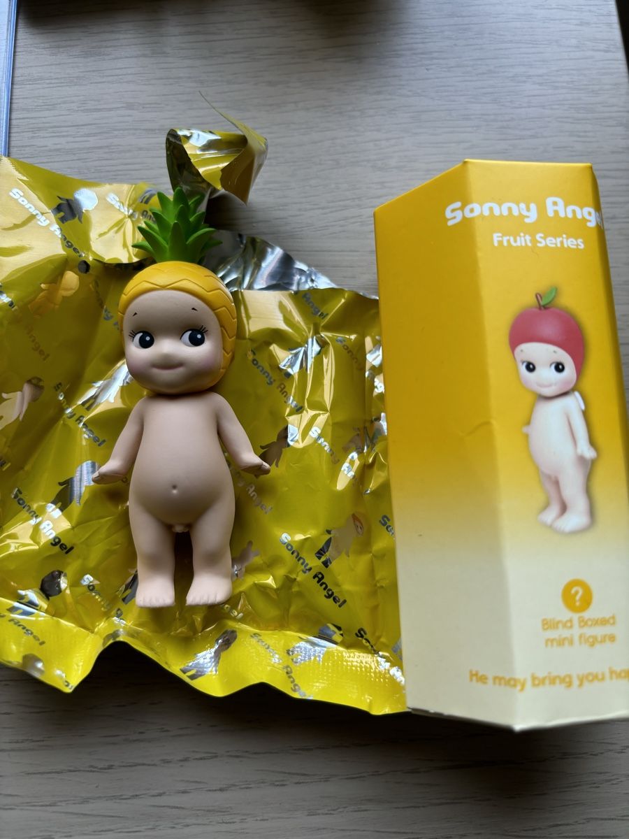 Sonny Angel Statuette: Sonny Angel Fruit Series Ananas – Nuovo (secondo la descrizione) da Uetikon am See venduto da Winnieclaudia