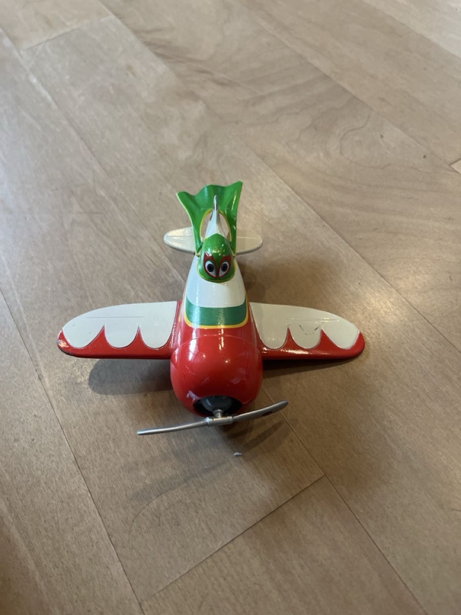 Spielzeuge: Ein Planes set mit 5 verschiedenen Flugzeugen – Gebraucht aus Bern von Kanu21 2