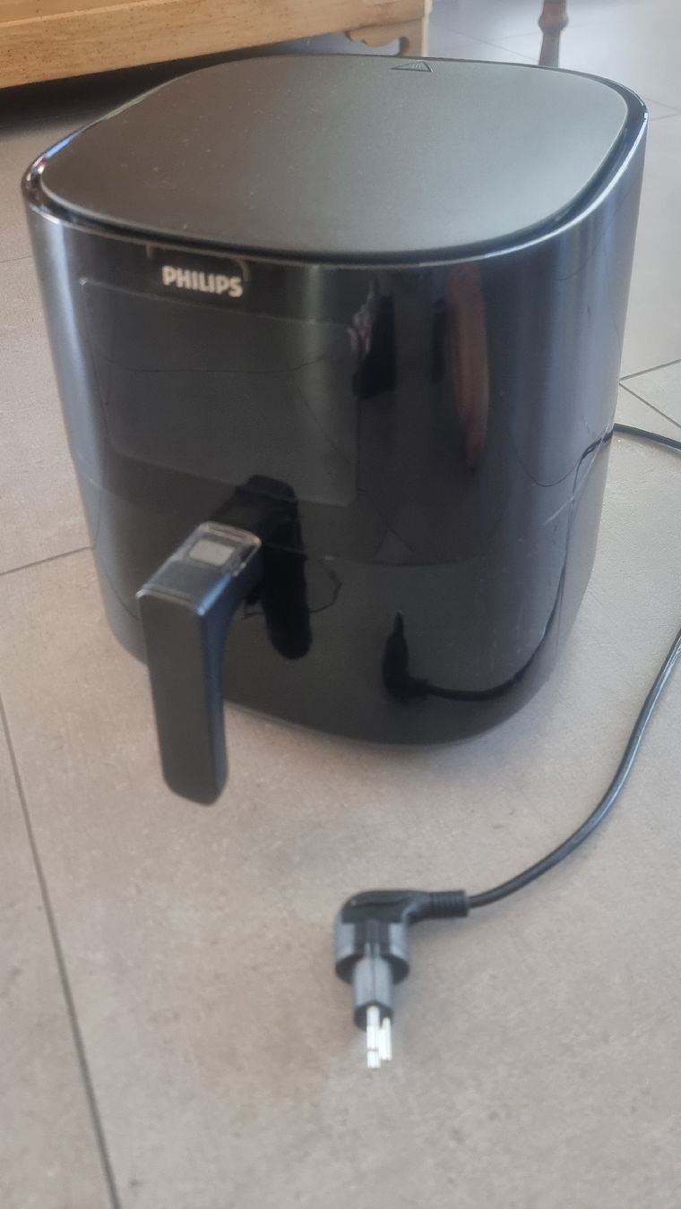 Philips Elettrodomestici da cucina: Philips Essential XL HD9270/90 – Usato da Arni AG venduto da Jaggyma5 2