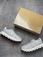 On Cloud Laufschuhe grau weiss 