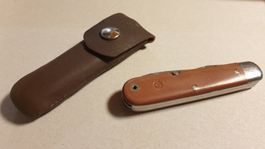 Militaire Wengerinox 59 mit hulle Messer Holz