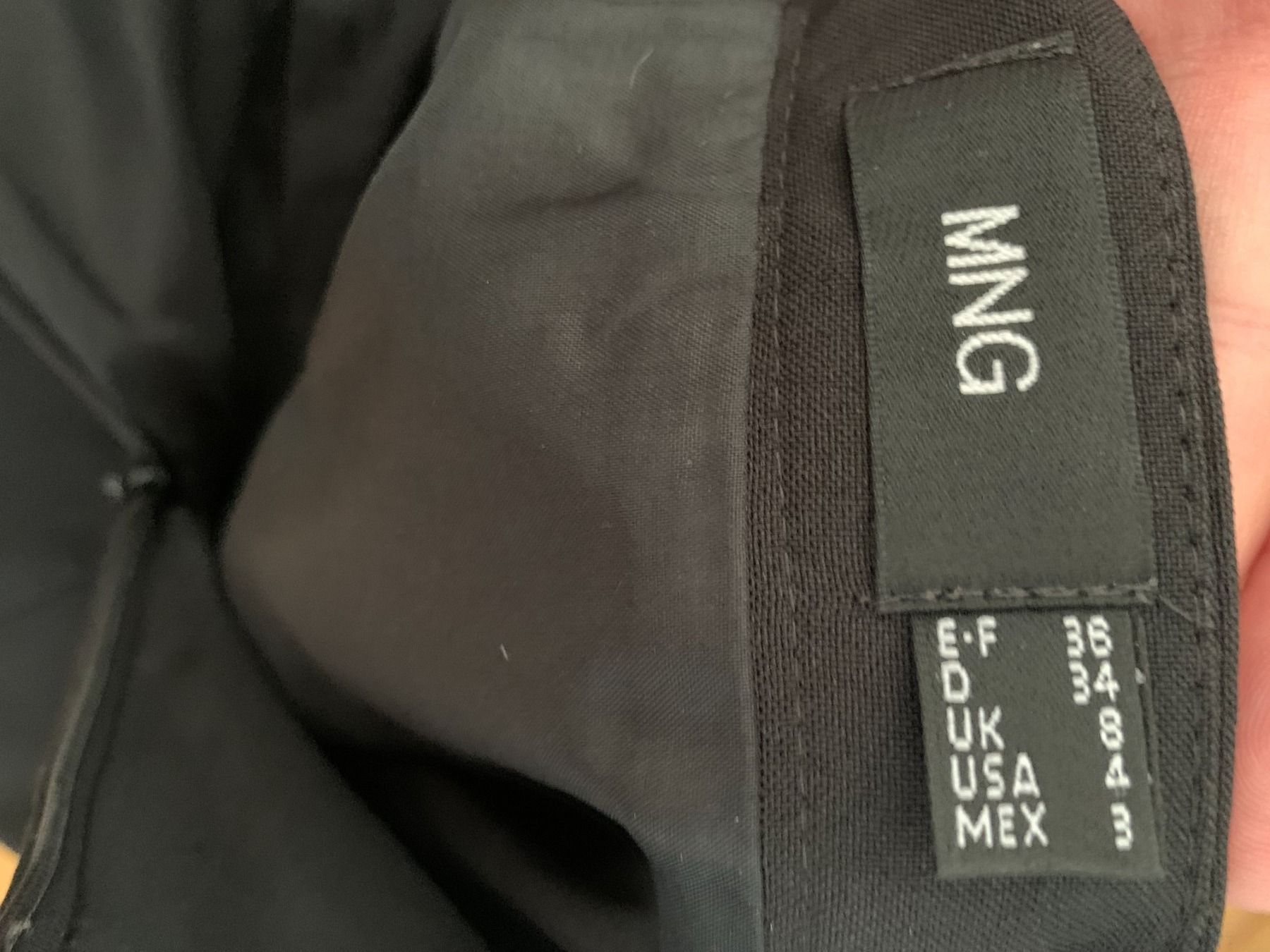 Mango Gonne: Schwarzer Bleistiftrock MANGO Grösse: 34 – Usato da Zürich venduto da chi82 2