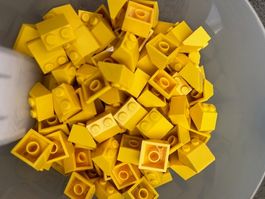 LEGO 120 Gramm / ca. 120x Schrägstein 2x2 45° (3039)