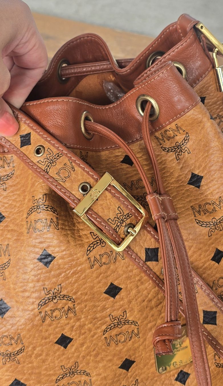 Mcm Borse da donna: MCM Beuteltasche Medium Cognac Canvas – Nuovo (secondo la descrizione) da Niederteufen venduto da Mira_72 8