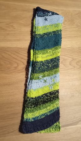 Gestrickter Schal blau grün, Handarbeit