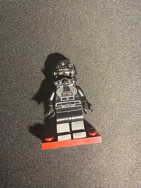 Lego Star Wars Imperial VWing Pilot Kaufen auf Ricardo