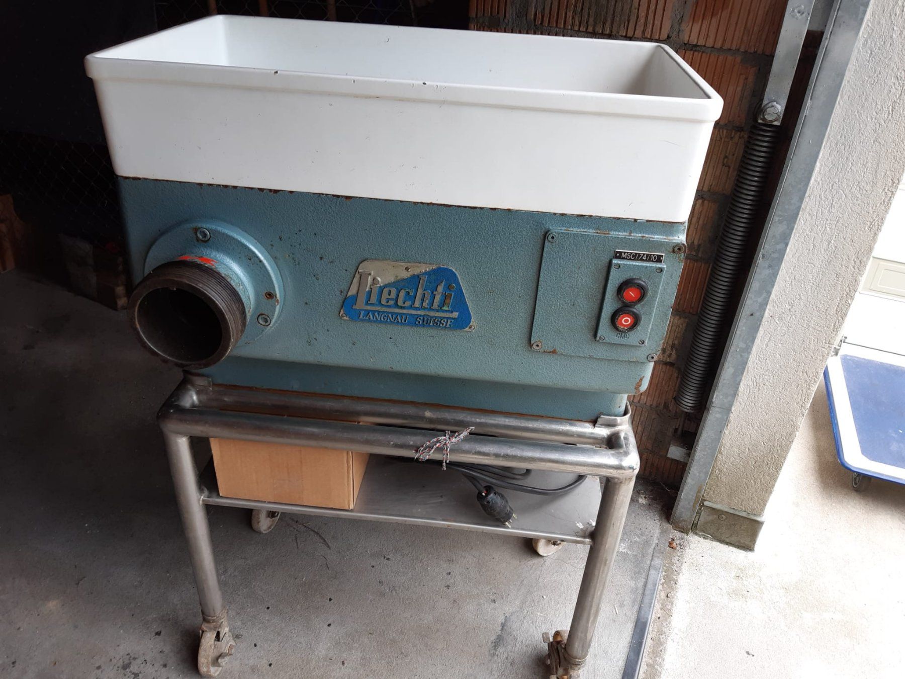 Appareils de cuisine: Liechti Hackmaschine/Fleischwolf – D'occasion à Pohlern par kyra1996