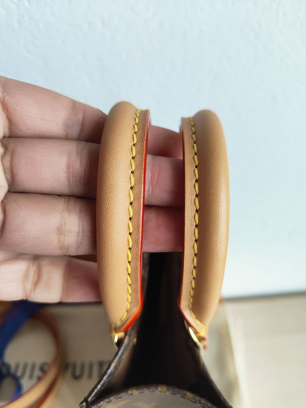 Louis Vuitton Taschen für Damen: Louis vuitton Petit Sac Plat – Neu und originalverpackt aus Hausen AG von dar_gt8p 5