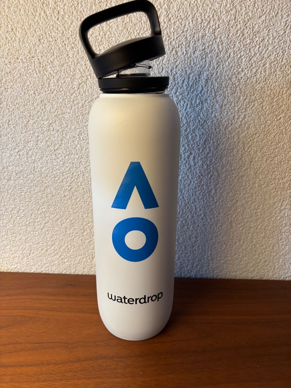 Waterdrop Trinkflaschen & Thermosflaschen: Waterdrop Trinkflasche - AO Edition – Gebraucht aus Büsserach von vimeco.43
