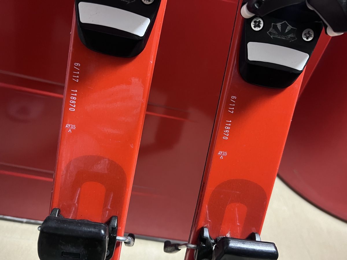 Head Skis: HEAD Skier rot weiss gebraucht – Gebraucht aus Würenlos von Donas1991 5