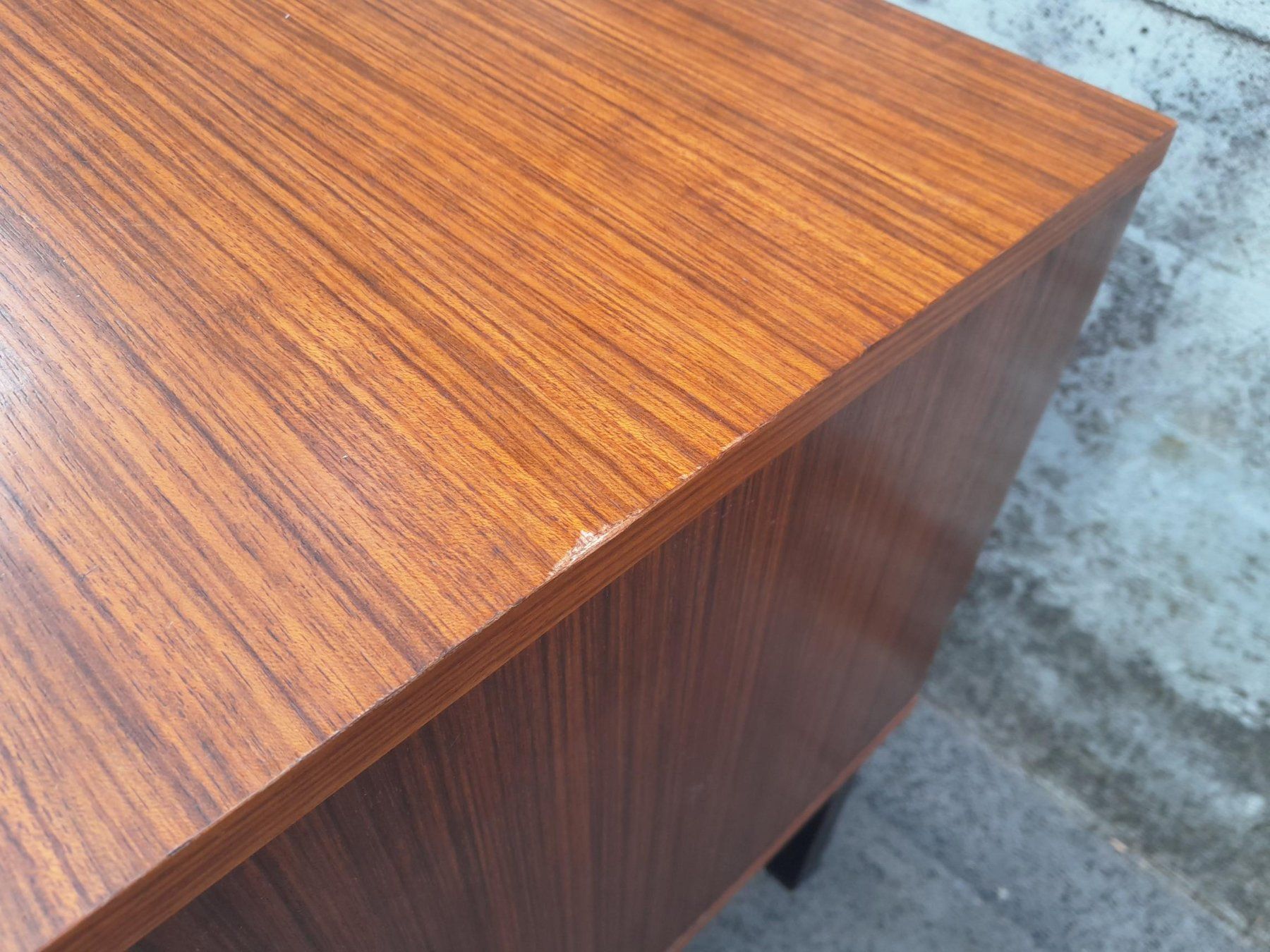 Cassettiere: Kleine Vintage Kommode / Sideboard / Nachttisch – Usato da Männedorf venduto da Bel-view 6