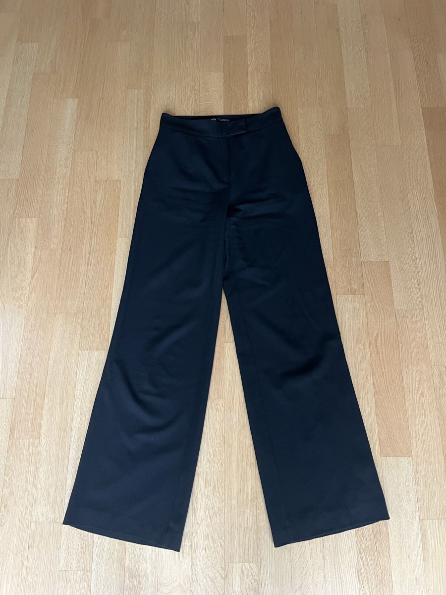 Zara Pantaloni: Pantalon Zara droit – Usato da Neuchâtel venduto da Ariane_vn00 1