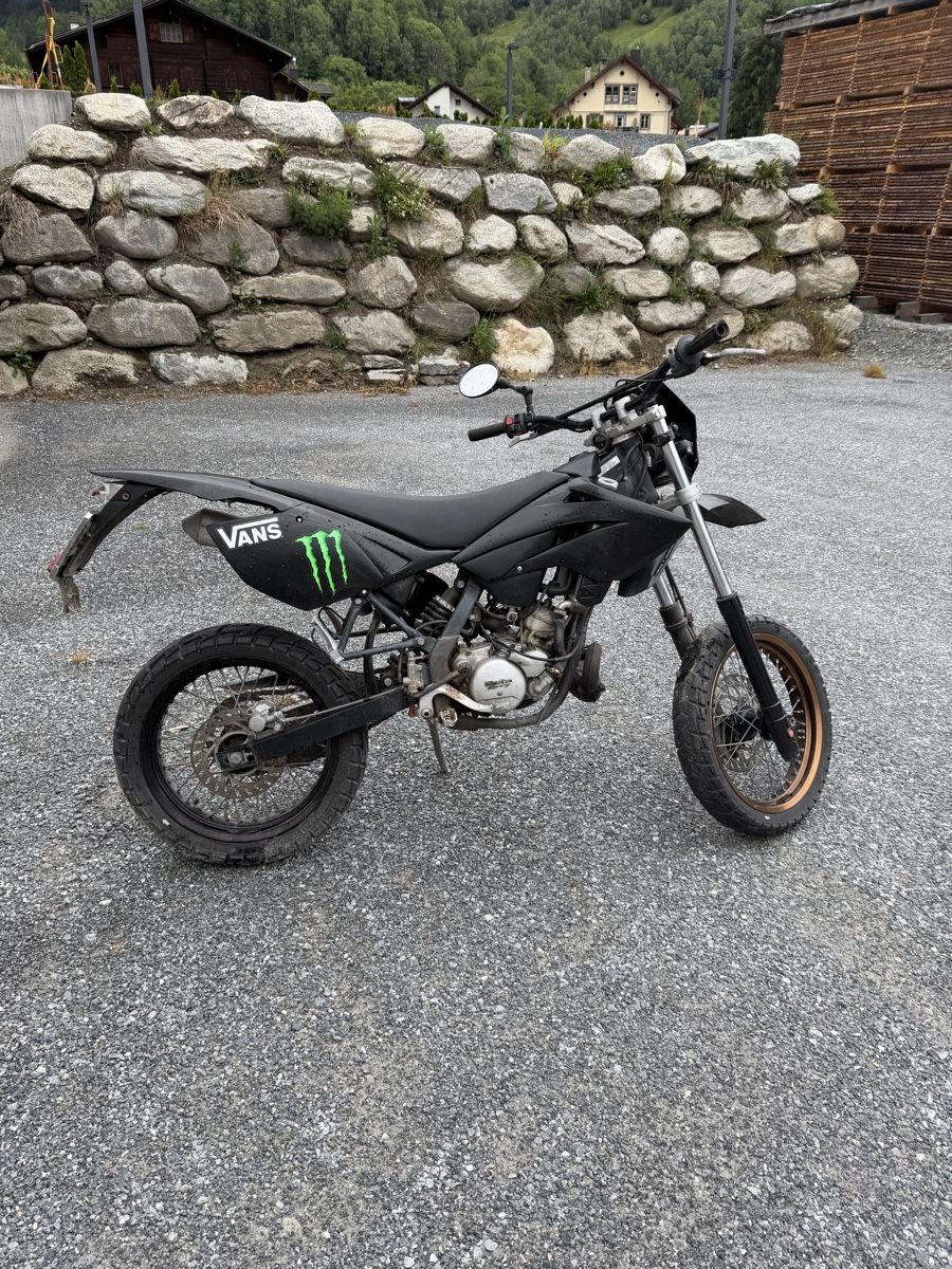 Beta Strasse: Beta rr50 Supermoto – Defekt aus Trun von Janic_D