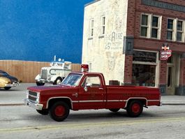 Chevrolet C10 Feuerwehr Brekina H0 1/87 NEU