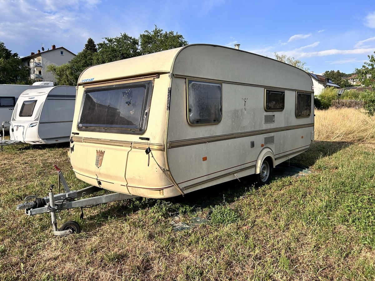 Tabbert Veicoli da campeggio: Tabbert Comtesse 530 mit Gasprüfung und Ausweis – Usato da Basel venduto da Creafox 2