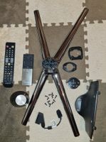 Samsung Standfuss BN96-16721G mit 2 Fernbedienungen