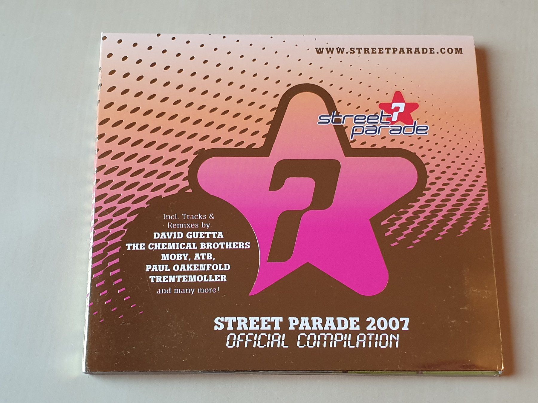 CD: Street Parade 2007 – Usato da Stansstad venduto da collectorsshop