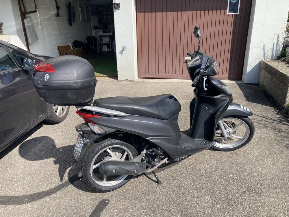 Honda Vision 125 Roller, Topcase, ! (Gebraucht) in Russikon für CHF 950 ...