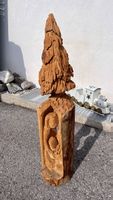 Holzskulptur Tanne mit Krippenfiguren, Motorsägenskulptur