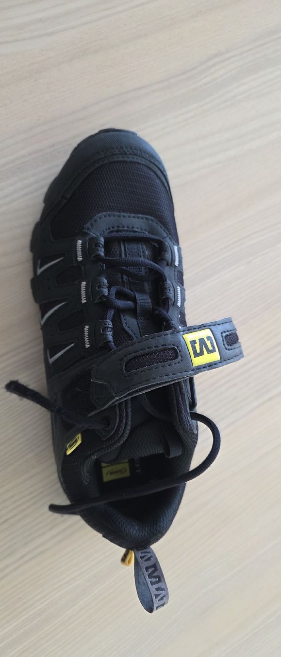 Mavic Scarpe da uomo: Chaussures VTT Mavic noir taille 40 2/3 neuve – Nuovo (secondo la descrizione) da Mézières VD venduto da mpasche 1