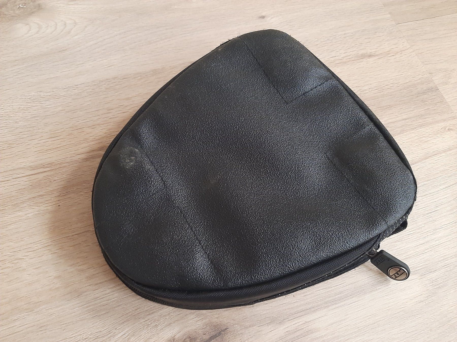 Borse: FLM Petite sacoche pour moto – Usato da Fribourg venduto da metalhands 3