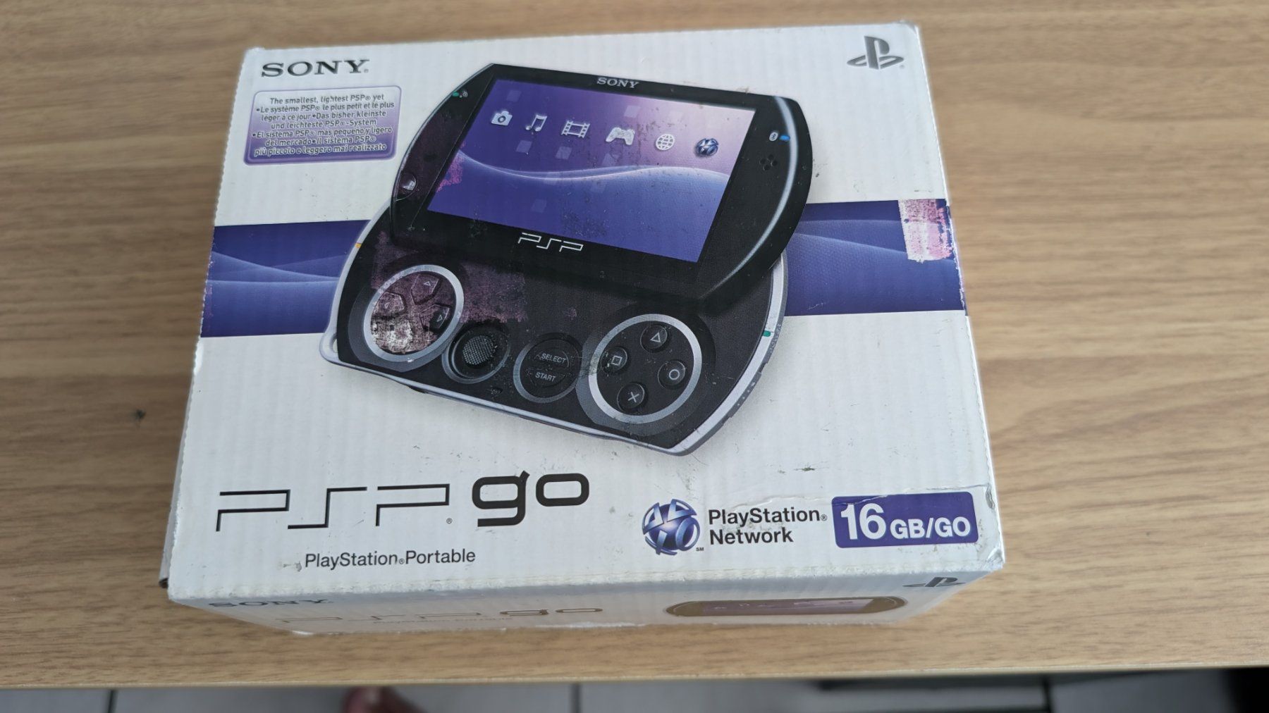 Sony Console: Sony  PSP Go 16 GB CIB – Usato da Châtel-St-Denis venduto da Mouharf 2